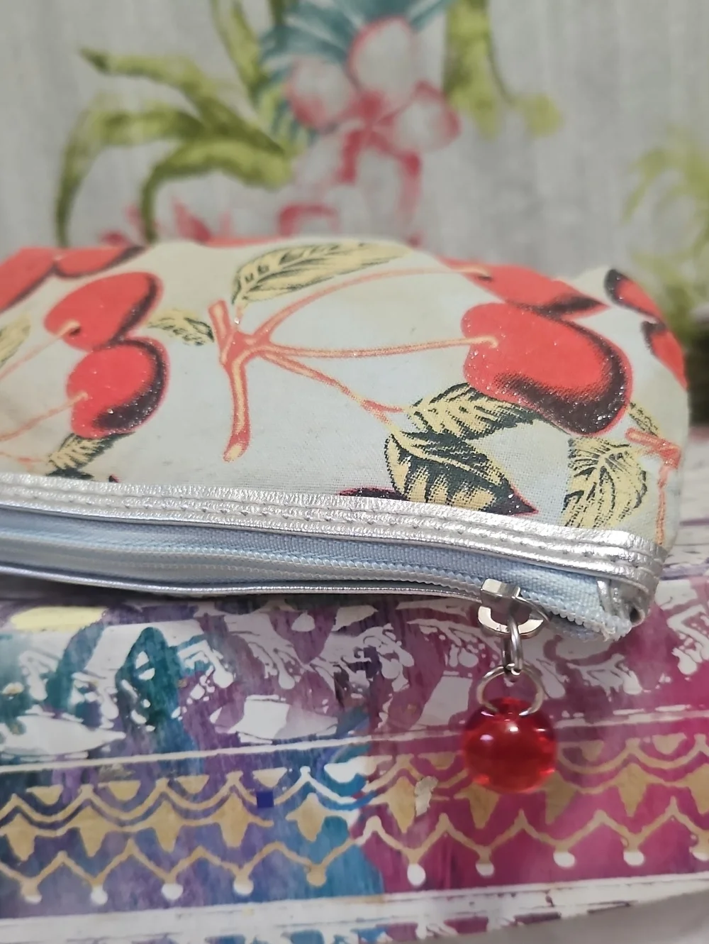 Worldwide Dreams LLC Cherry Makeup Bag Very Cute W Sparkles BALL CHERRY zipper